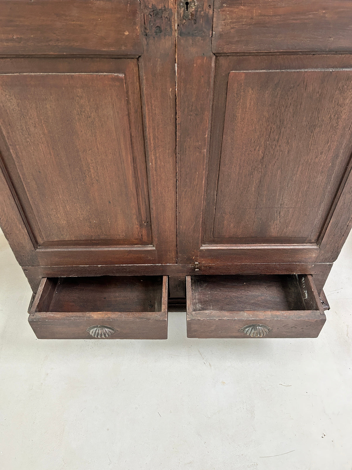 Antique Glazed Cabinet | Middleham